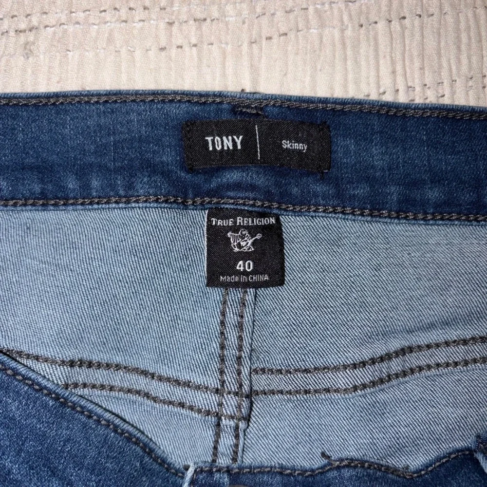True Religion Tony Skinny Mens Jeans Size 40 Blue Denim Medium Wash 626-1110